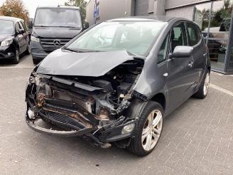 Vrakbiler auto Kia Venga Venga, MPV, 2010 / 2019 1.4 CVVT 16V 2011/3