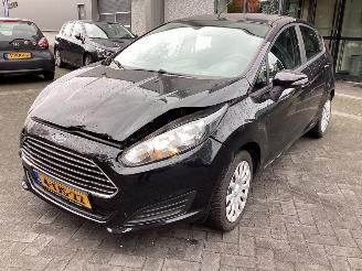 Vrakbiler auto Ford Fiesta 1.0 Style 2014/2