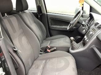 Opel Agila 1.2 picture 10