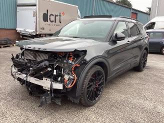 Coche siniestrado Ford Explorer  2020/10