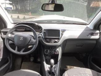 Peugeot 208 208 I (CA/CC/CK/CL), Hatchback, 2012 / 2019 1.0 Vti 12V PureTech picture 9