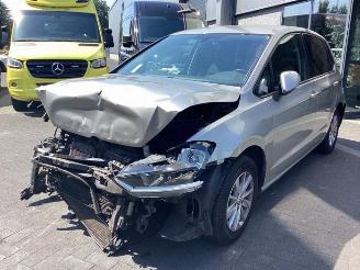 Vrakbiler auto Volkswagen Golf Sportsvan Golf Sportsvan (AUVS), MPV, 2014 / 2021 1.2 TSI 16V BlueMOTION 2014/11