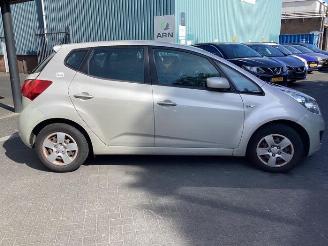 Kia Venga Venga, MPV, 2010 / 2019 1.4 CVVT 16V picture 4