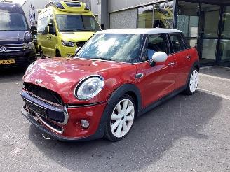 Voiture accidenté Mini Cooper 1.5 12V 2016/1