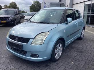 Coche siniestrado Suzuki Swift Swift (ZA/ZC/ZD1/2/3/9), Hatchback, 2005 / 2015 1.3 VVT 16V 2008/8