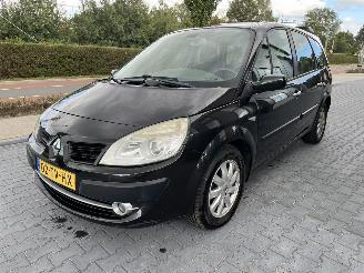 skadebil auto Renault Grand-scenic 2.0-16V Tech Line Navi Clima 2007/2