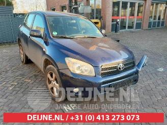 Vrakbiler auto Toyota Rav-4 RAV4 (A3), Terreinwagen, 2005 / 2012 2.0 16V VVT-i 4x4 2008/7