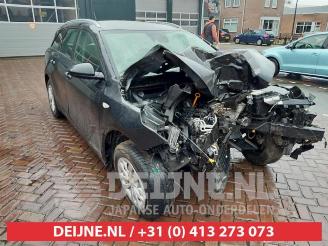Uttjänta bilar auto Kia Cee d Ceed Sportswagon (CDF), Combi 5-drs, 2018 1.4i 16V 2019
