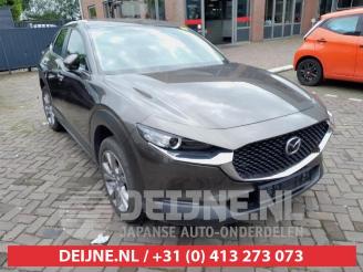 Uttjänta bilar auto Mazda CX-30 CX-30 (DM), SUV, 2019 2.0 e-SkyActiv X 186 M Hybrid 16V 2022/2