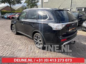 Mitsubishi Outlander Outlander (GF/GG), SUV, 2012 / 2022 2.0 16V PHEV 4x4 picture 5