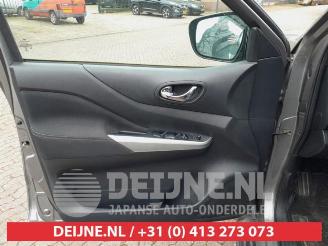 Nissan Navara  picture 11