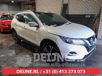 Coche siniestrado Nissan Qashqai Qashqai (J11), SUV, 2013 1.3 DIG-T 160 16V 2019