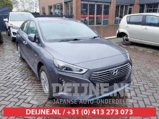 Vrakbiler auto Hyundai Ioniq Ioniq, Liftback, 2016 / 2022 1.6 GDI 16V Hybrid 2019