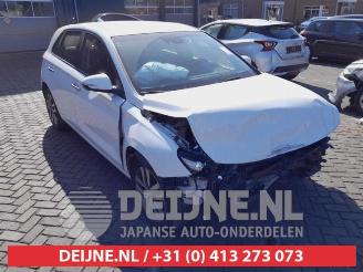Coche siniestrado Hyundai I-30 i30 (GDHB5), Hatchback, 2011 1.4 16V 2019
