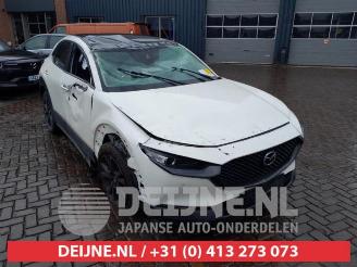 Uttjänta bilar auto Mazda CX-30 CX-30 (DM), SUV, 2019 2.0 e-SkyActiv-G 122 16V 2020