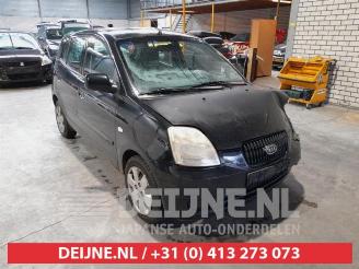 Vrakbiler auto Kia Picanto Picanto (BA), Hatchback, 2004 / 2011 1.0 12V 2004/9