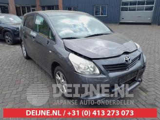 Coche siniestrado Toyota Verso Verso, MPV, 2009 / 2018 1.8 16V VVT-i 2010/4