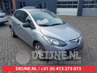 Uttjänta bilar auto Mazda 2 2 (DE), Hatchback, 2007 / 2015 1.3 16V S-VT 2013/1