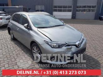 Coche siniestrado Toyota Auris Touring Sports Auris Touring Sports (E18), Combi, 2013 / 2018 1.2 T 16V 2016/4