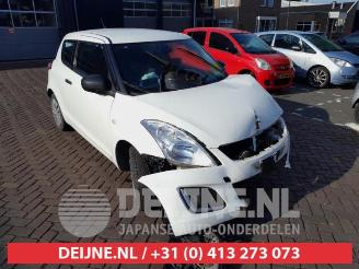 Vrakbiler auto Suzuki Swift Swift (ZA/ZC/ZD), Hatchback, 2010 / 2017 1.2 16V 2016/10