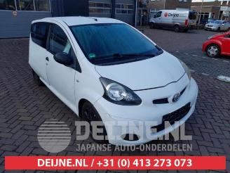rozbiórka samochody osobowe Toyota Aygo Aygo (B10), Hatchback, 2005 / 2014 1.0 12V VVT-i 2011/4