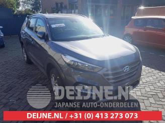 Coche siniestrado Hyundai Tucson Tucson (TL), SUV, 2015 1.6 GDi 16V 2WD 2018