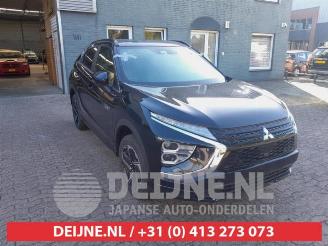 Salvage car Mitsubishi Eclipse Cross Eclipse Cross (GK/GL), SUV, 2017 2.4 16V PHEV 4x4 2023/6