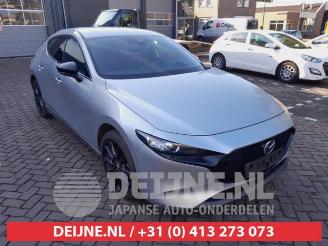 Auto da rottamare Mazda 3 3 Sport (BP), Hatchback, 2018 2.0 SkyActiv-X M Hybrid 16V 2022
