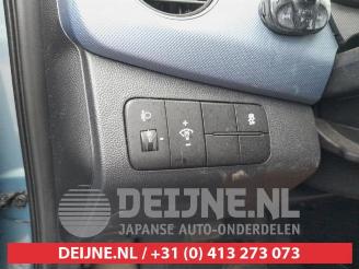 Hyundai I-10 i10 (B5), Hatchback, 2013 / 2019 1.0 12V picture 12