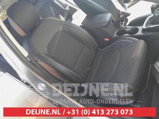 Kia Cee d Ceed (CDB5/CDBB), Hatchback 5-drs, 2018 1.6 CRDi 16V 136 picture 17