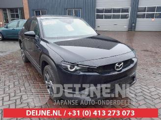 skadebil auto Mazda MX-30 MX-30, SUV, 2020 e-SkyActiv 145 2023/9