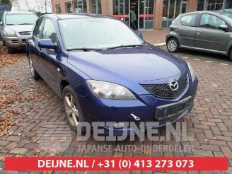 Uttjänta bilar auto Mazda 3 3 Sport (BK), Hatchback, 2003 / 2009 1.6i 16V 2003/3