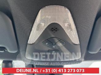 Toyota C-HR C-HR (X1,X5), SUV, 2016 1.8 16V Hybrid picture 16