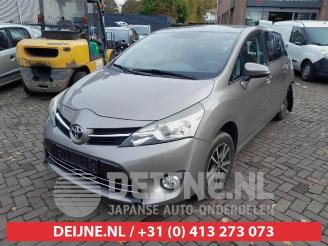 Toyota Verso Verso, MPV, 2009 / 2018 1.6 16V VVT-i picture 3
