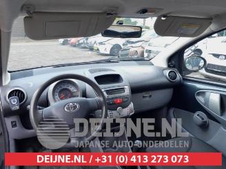 Toyota Aygo Aygo (B10), Hatchback, 2005 / 2014 1.0 12V VVT-i picture 16