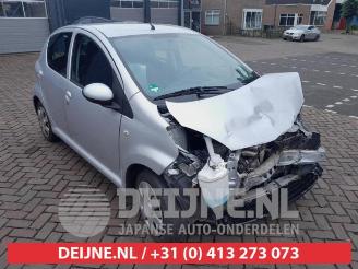 Coche siniestrado Toyota Aygo Aygo (B10), Hatchback, 2005 / 2014 1.0 12V VVT-i 2008/9