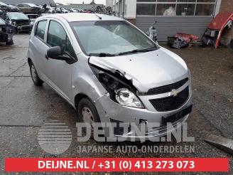 Coche siniestrado Chevrolet Spark Spark (M300), Hatchback, 2010 1.0 16V Bifuel 2011/11