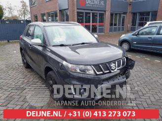 Vrakbiler auto Suzuki Vitara Vitara (LY/MY), SUV, 2015 1.4 S Turbo 16V 2018/1