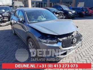 Vrakbiler auto Mazda CX-30 CX-30 (DM), SUV, 2019 2.0 e-SkyActiv-G 122 16V 2020