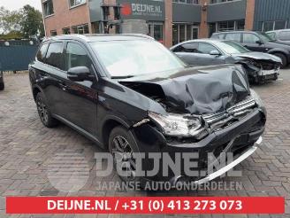 Uttjänta bilar auto Mitsubishi Outlander Outlander (GF/GG), SUV, 2012 / 2022 2.0 16V PHEV 4x4 2015/6