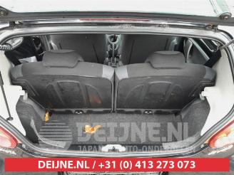 Toyota Aygo Aygo (B10), Hatchback, 2005 / 2014 1.0 12V VVT-i picture 12