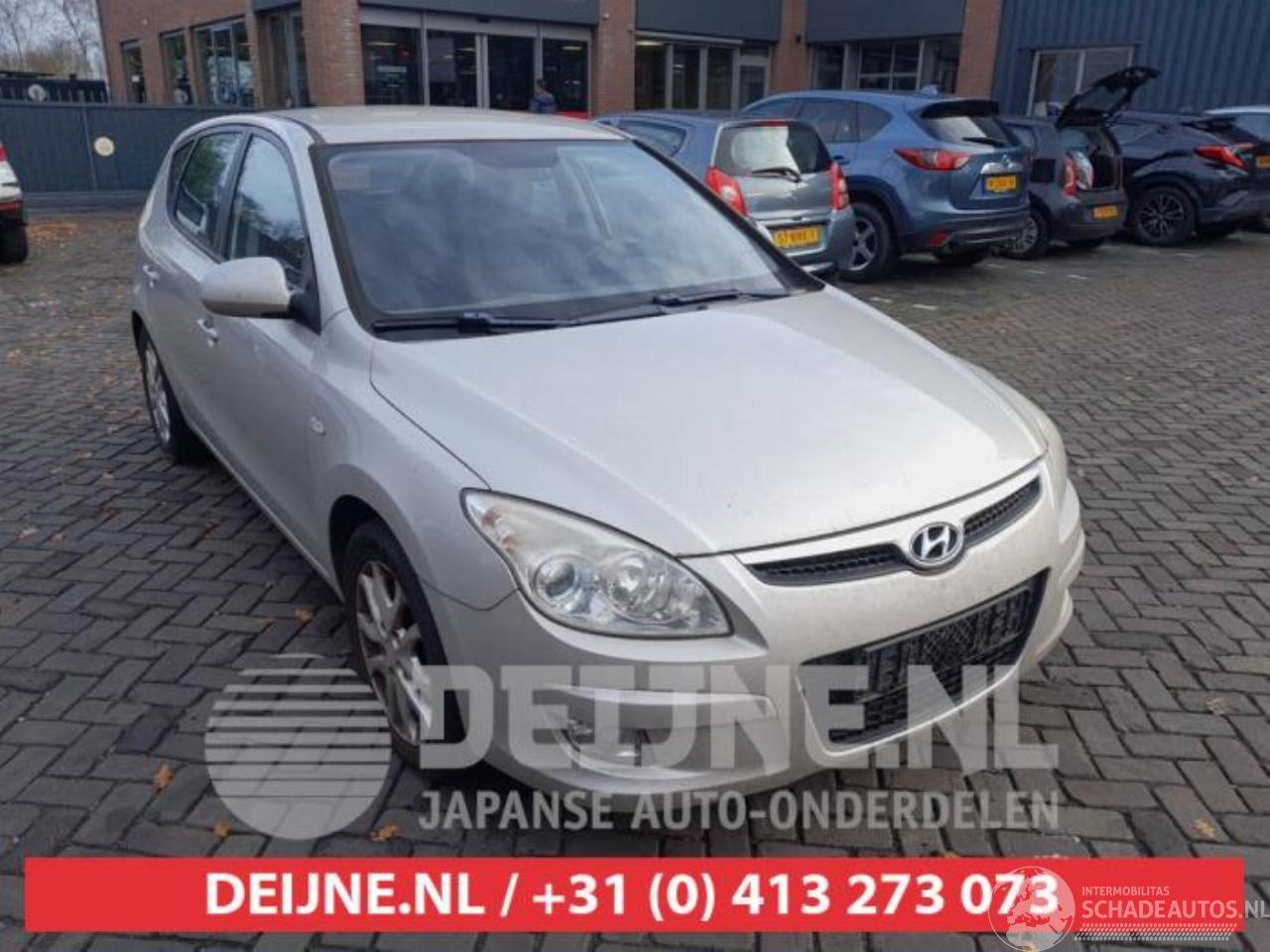 Hyundai I-30 i30 (FD), Hatchback, 2007 / 2011 1.6 CVVT 16V