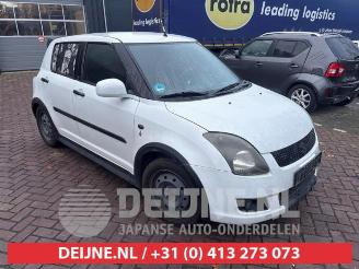 Vrakbiler auto Suzuki Swift Swift (ZA/ZC/ZD1/2/3/9), Hatchback, 2005 / 2011 1.3 VVT 16V 2010/3