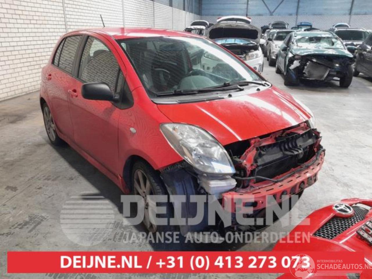 Toyota Yaris Yaris II (P9), Hatchback, 2005 / 2014 1.8 16V VVT-i TS