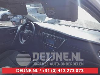 Toyota Auris Touring Sports Auris Touring Sports (E18), Combi, 2013 / 2018 1.8 16V Hybrid picture 17