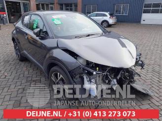 Uttjänta bilar auto Toyota C-HR C-HR (X1,X5), SUV, 2016 1.8 16V Hybrid 2023/6