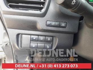 Nissan Leaf Leaf (ZE1), Hatchback, 2017 39/40kWh picture 22