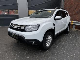 Vaurioauto  passenger cars Dacia Duster 1.0 Tce AIRCO / CRUISE / PDC 2023/2