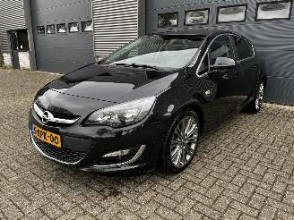 skadebil auto Opel Astra 1.4 TURBO / SPORT / LEER / NAVI / CRUISE / PDC 2014/9