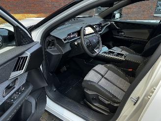 Opel Grandland 1.2 Turbo Hybrid / AUTOMAAT / NAVI / 360CAM / NIEUWSTE MODEL picture 8